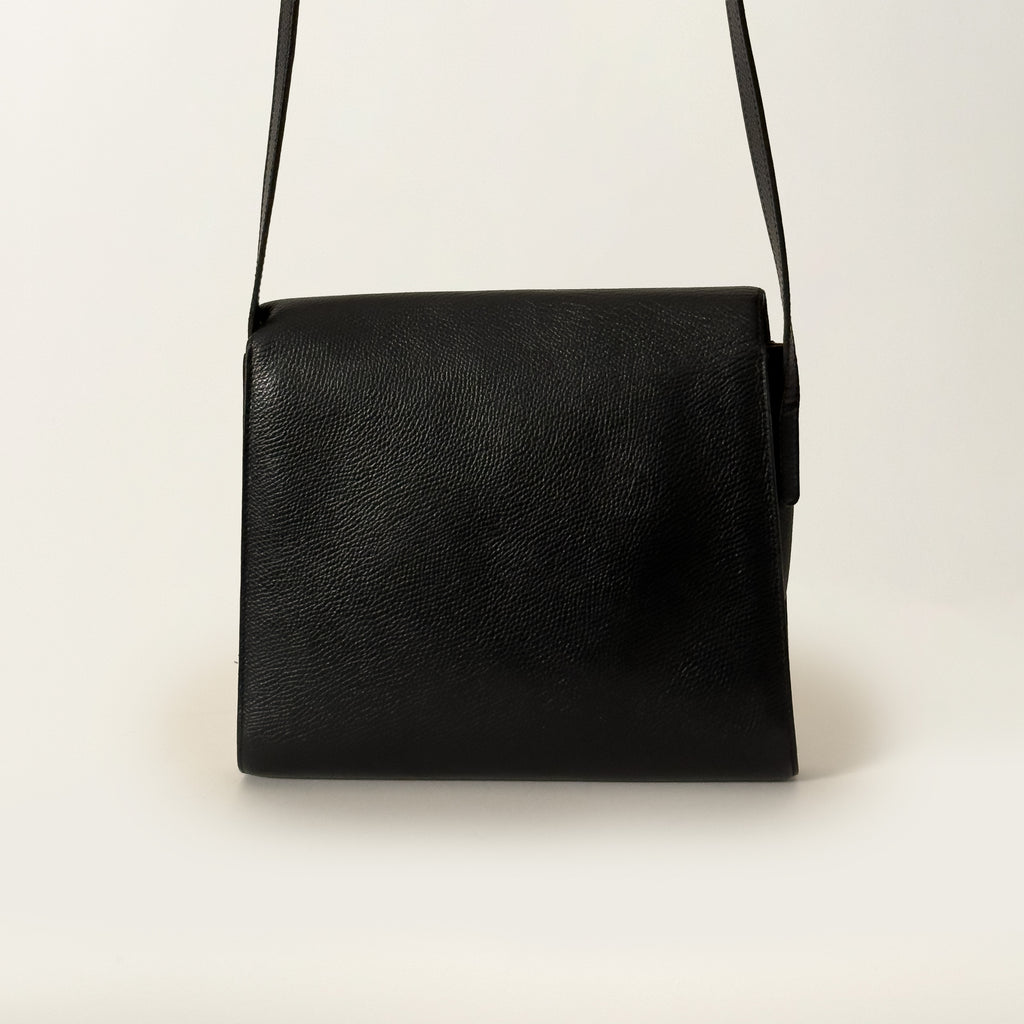 Clarion Black