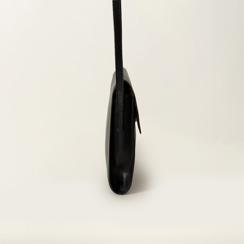 Clarion Black