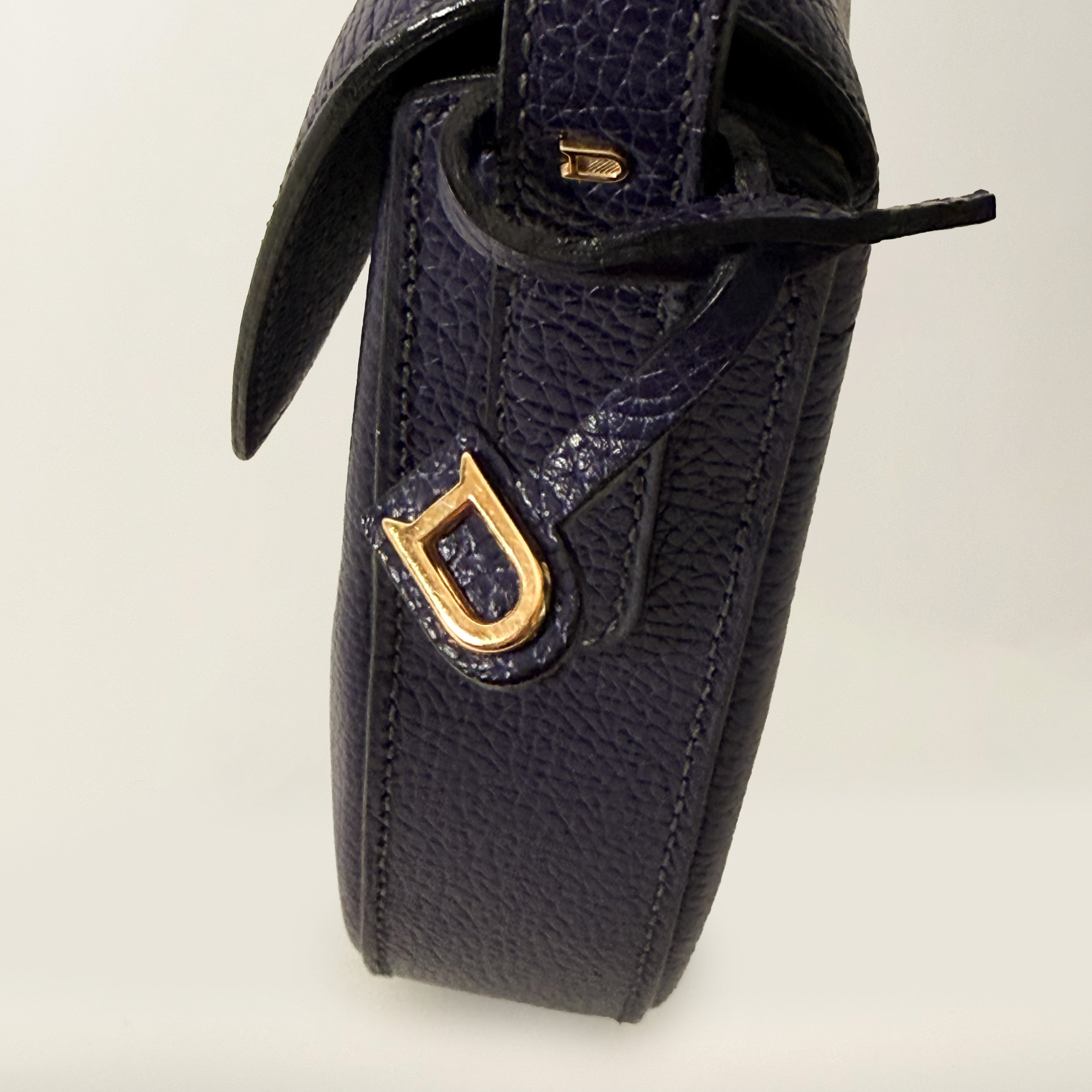 Deluré Purple blue