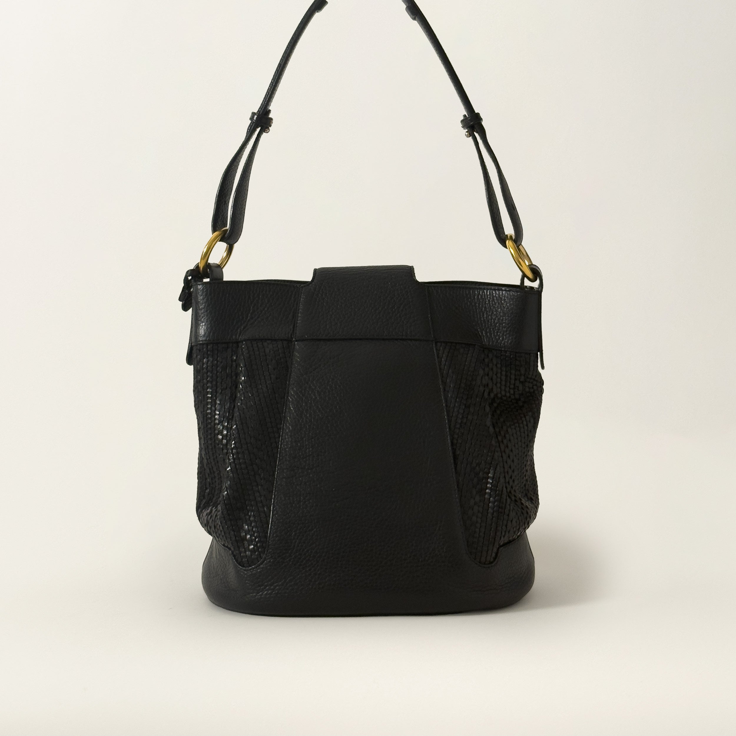 Bucket Shoulder Bag Black