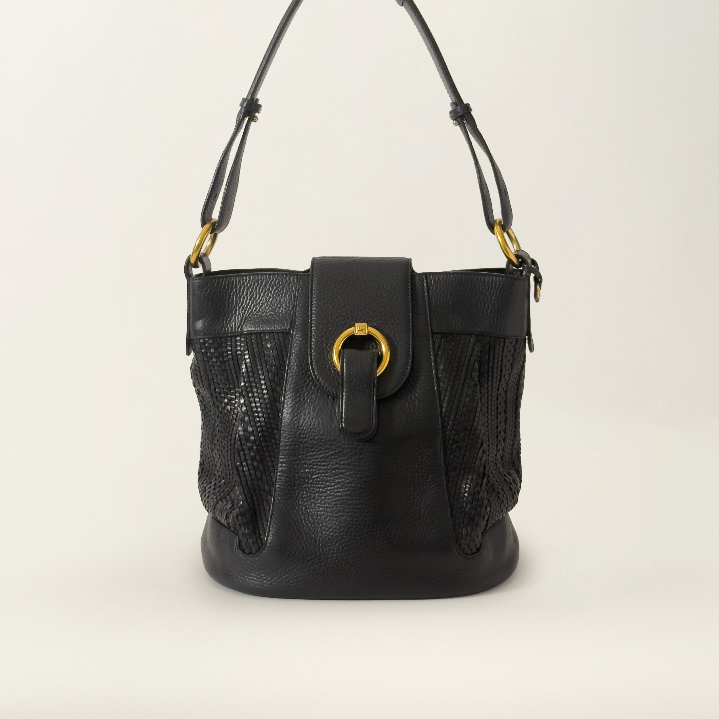Bucket Shoulder Bag Black