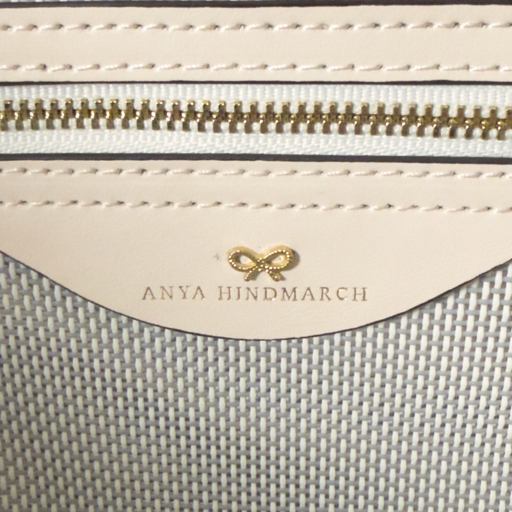 Wink Mesh Tote Bag