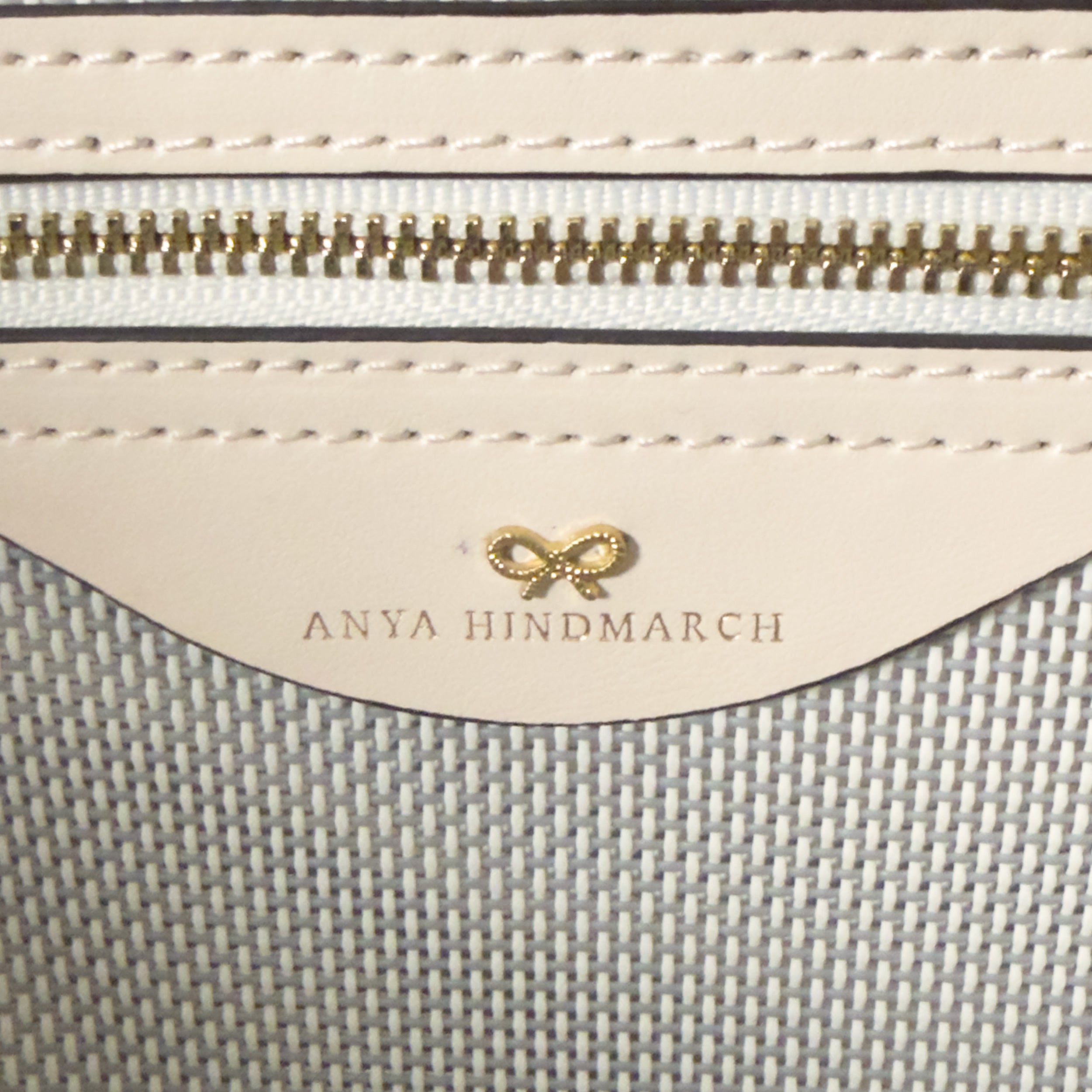 Wink Mesh Tote Bag