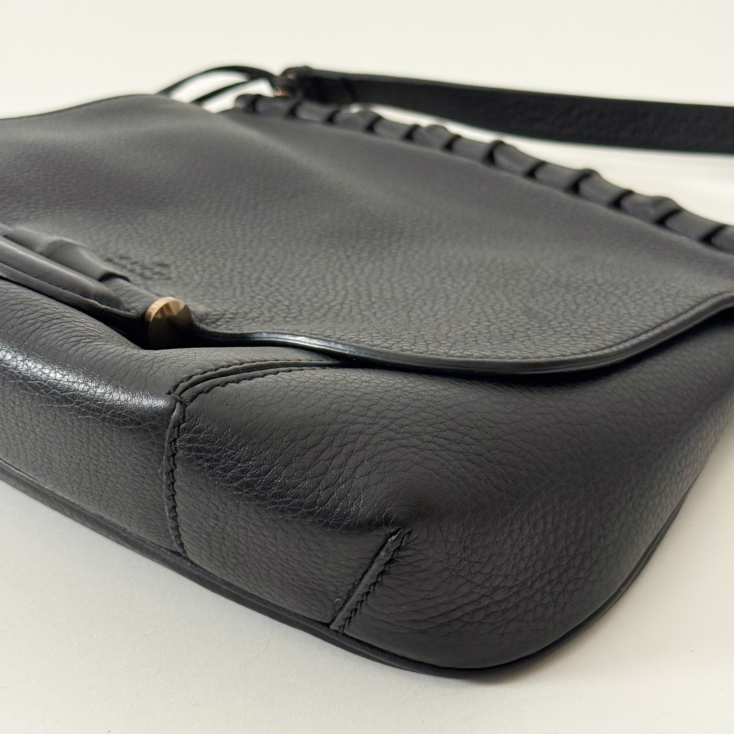 Nouveau Bamboo Tassel Black